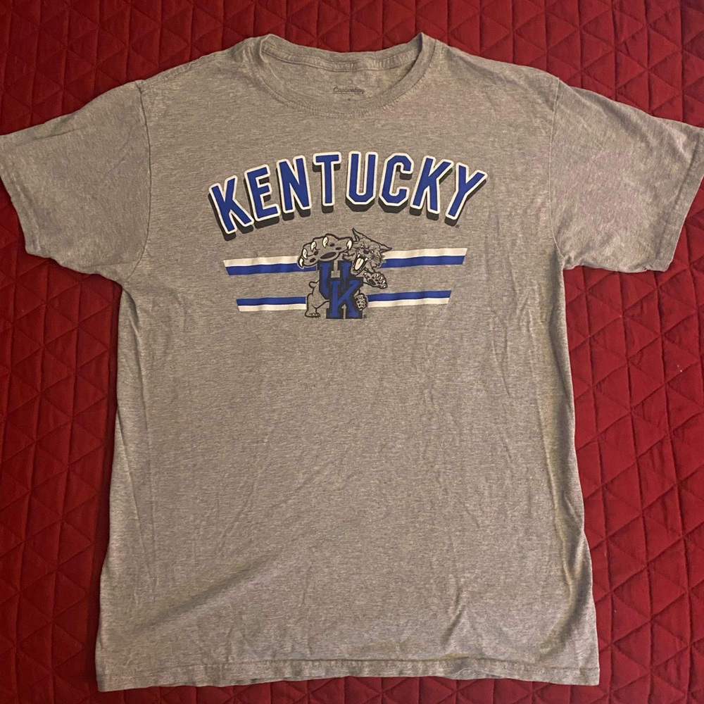 Kentucky Wildcats logo T-shirt gray size M